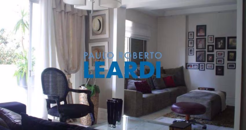 Apartamento à venda na Rua Aimberê, 374, Perdizes, São Paulo