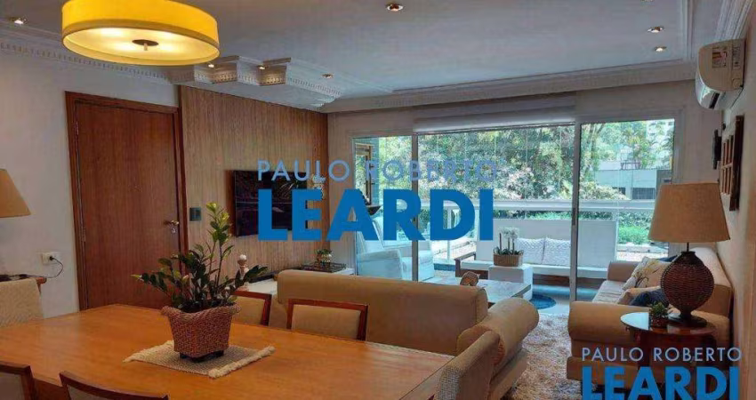 Apartamento à venda na Rua Montesquiéu, 371, Chácara Klabin, São Paulo