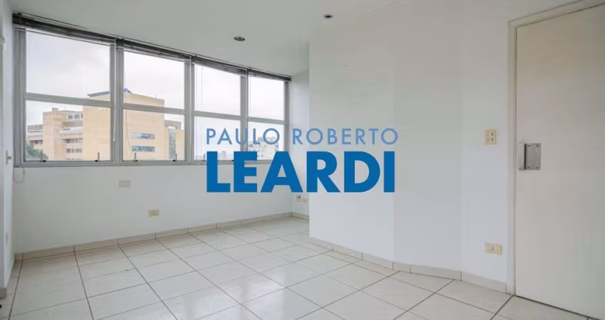 Sala comercial à venda na Avenida Rebouças, 353, Cerqueira César, São Paulo
