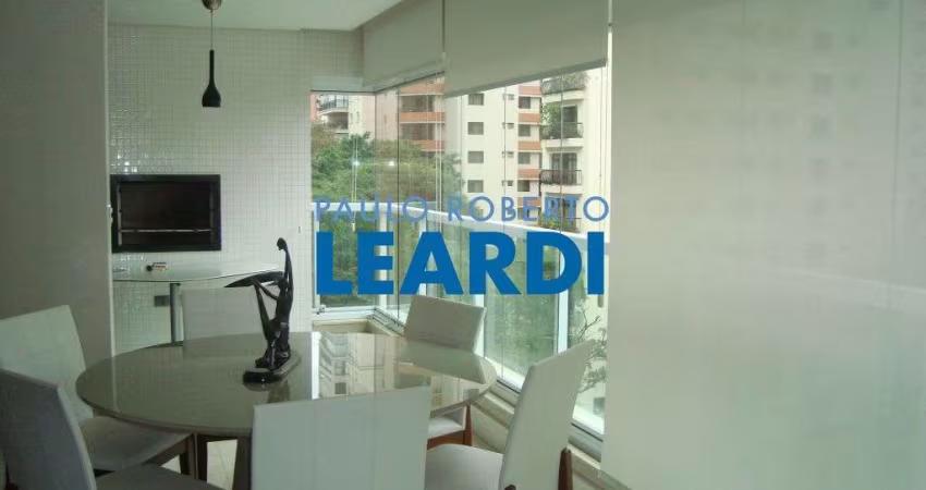 Apartamento à venda na Rua Lincoln Albuquerque, 197, Perdizes, São Paulo