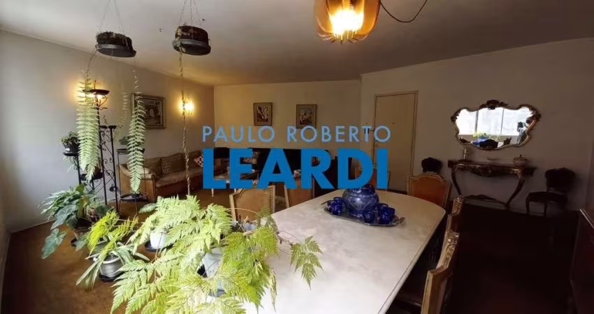 Apartamento à venda na Rua Treze de Maio, 1483, Bela Vista, São Paulo