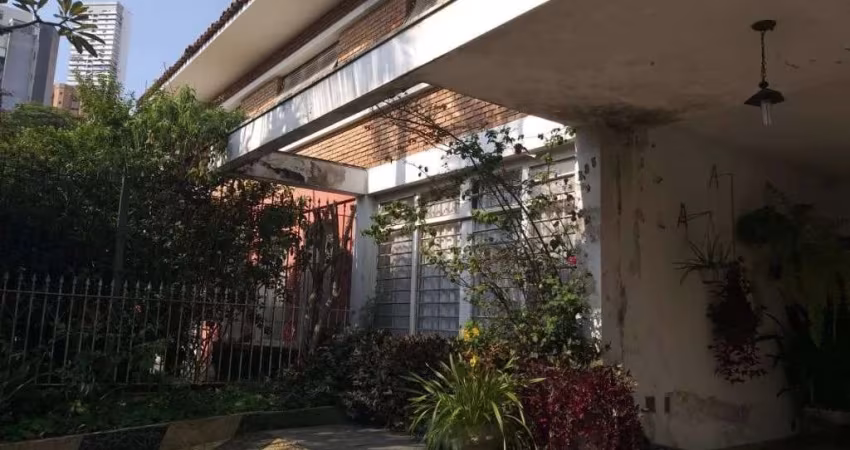 Casa com 3 quartos à venda na Rua Natingui, 295, Vila Madalena, São Paulo