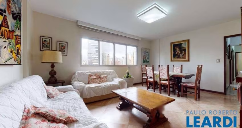 Apartamento à venda na Rua Quatá, 746, Vila Olímpia, São Paulo