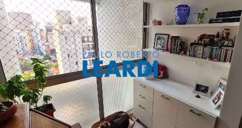 Apartamento à venda na Rua Apiacás, 738, Perdizes, São Paulo