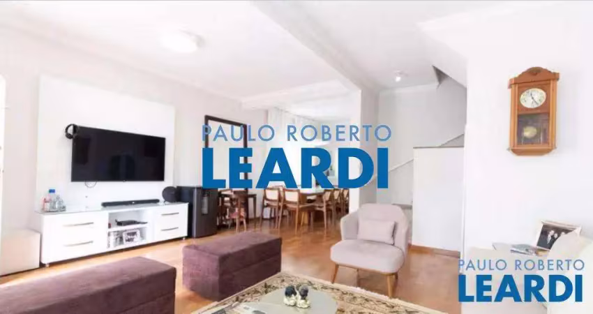 Casa à venda na Rua Doutor José Maria do Vale, 33, Vila Mariana, São Paulo