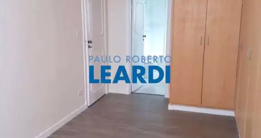 Apartamento à venda na Avenida Higienópolis, 147, Higienópolis, São Paulo