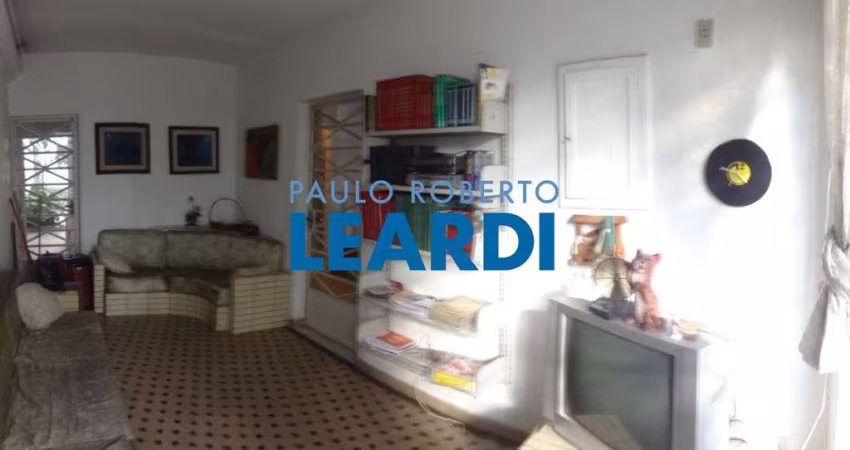 Casa à venda na Rua Wanderley, 642, Perdizes, São Paulo