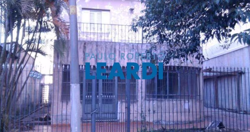 Casa em condomínio fechado à venda na Rua Albina Barbosa, 322, Aclimação, São Paulo