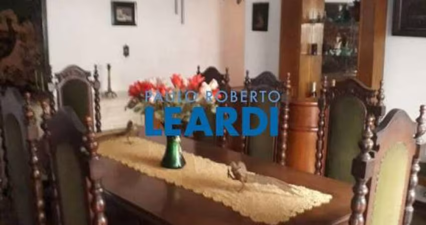 Casa à venda na Rua Baronesa de Porto Carreiro, 105, Bom Retiro, São Paulo