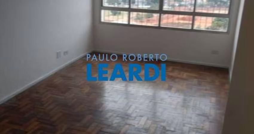 Apartamento à venda na Rua Diogo Vaz, 77, Aclimação, São Paulo