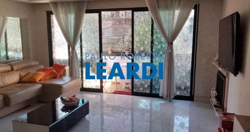 Apartamento à venda na Avenida Engenheiro Luiz Gomes Cardim Sangirardi, 360, Aclimação, São Paulo