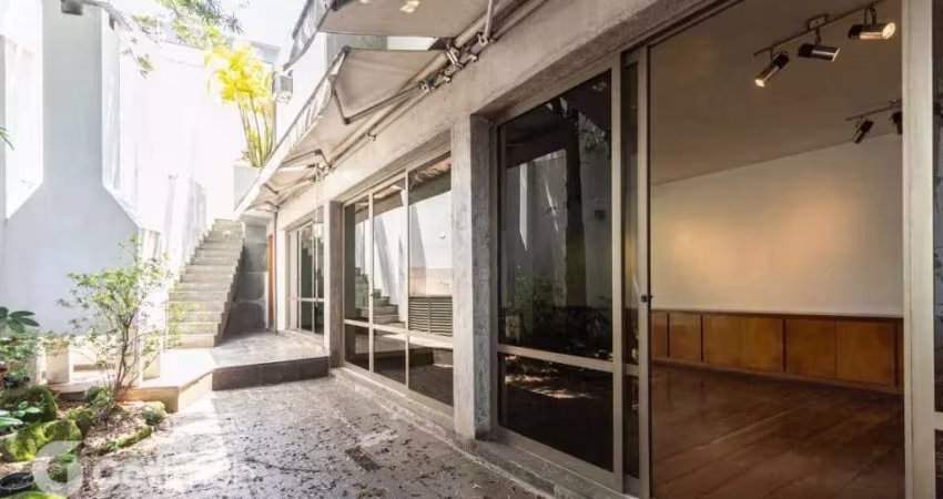 Casa com 3 quartos à venda na Dona Salva Saigh Galfat, 128, Vila Tramontano, São Paulo