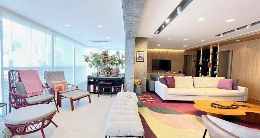 Apartamento com 4 quartos à venda na Rua Coronel Artur de Paula Ferreira, 216, Vila Nova Conceição, São Paulo