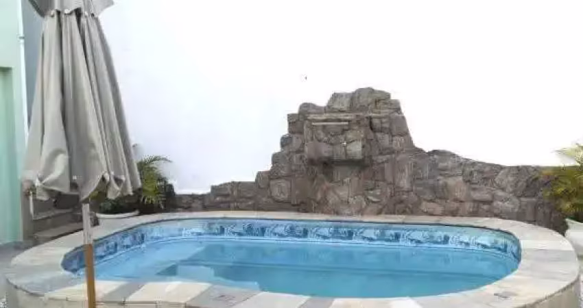 Casa com 2 quartos para alugar na Rua Aparande, 37, Vila Ipojuca, São Paulo