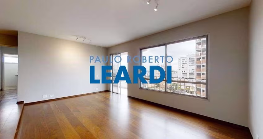 Apartamento à venda na Rua Havaí, 292, Pompéia, São Paulo