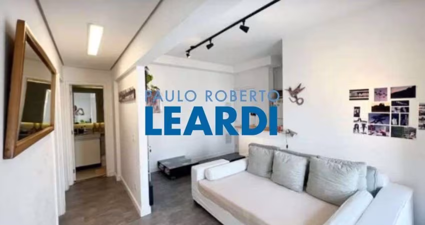 Apartamento à venda na Rua do Glicério, 301, Centro, São Paulo