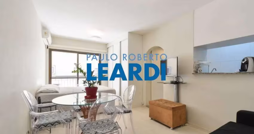 Apartamento à venda na Rua Padre João Manuel, 202, Jardim América, São Paulo