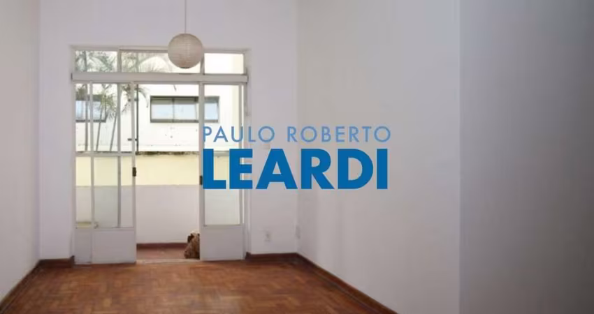 Apartamento à venda na Rua Afonso de Freitas, 700, Paraíso, São Paulo