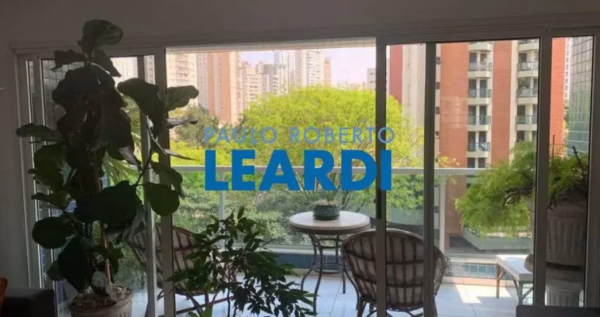 Apartamento à venda na Rua Montesquiéu, 371, Chácara Klabin, São Paulo