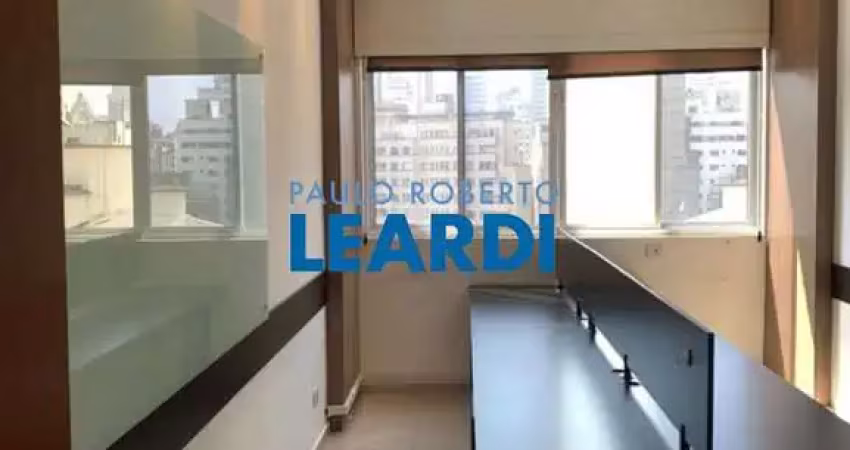 Apartamento à venda na Rua Maria Paula, 122, Bela Vista, São Paulo