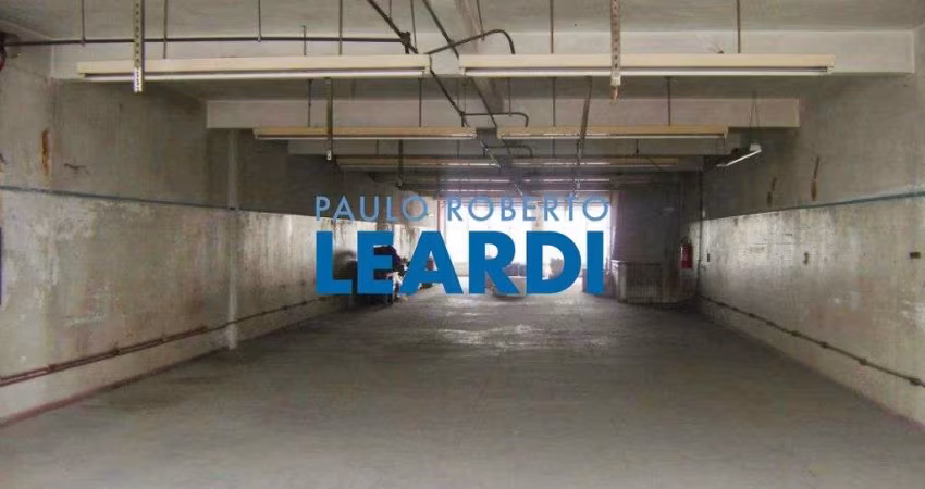 Casa comercial para alugar na Rua 21 de Abril, 300, Brás, São Paulo