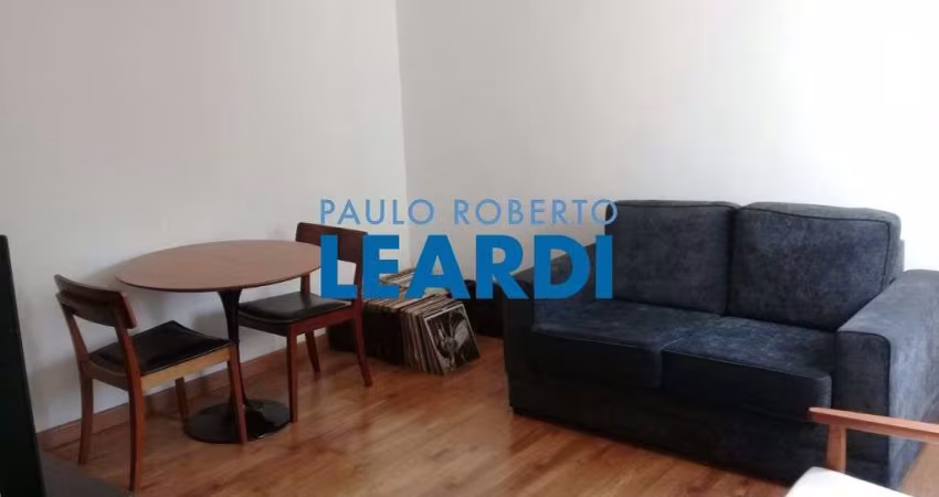 Apartamento à venda na Rua Doutor Sabóia de Medeiros, 199, Vila Mariana, São Paulo