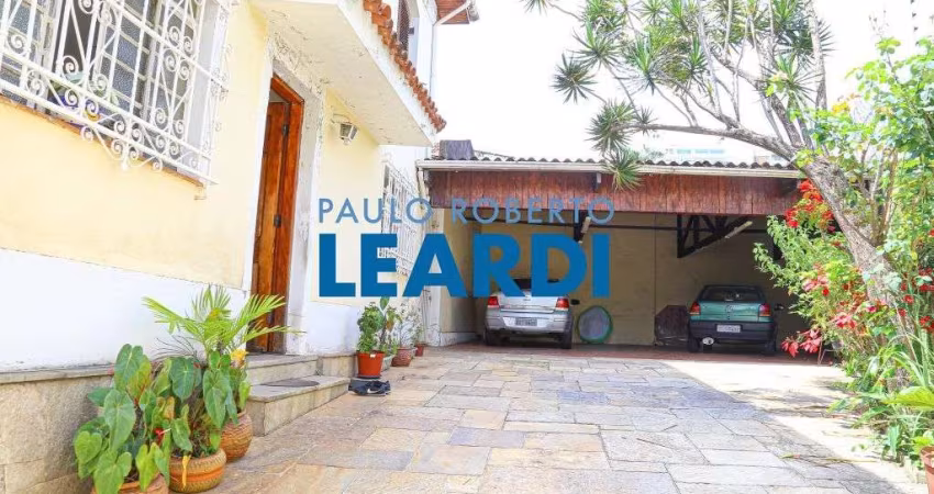 Casa à venda na Rua Professor João Arruda, 40, Perdizes, São Paulo