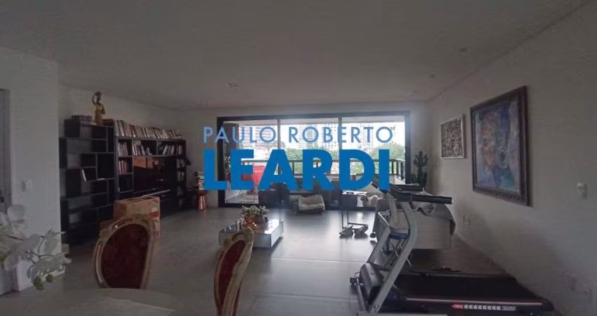 Apartamento à venda na Rua Tito, 19, Vila Romana, São Paulo