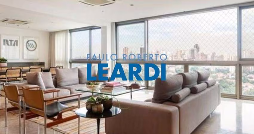 Apartamento à venda na Rua Rio de Janeiro, 212, Higienópolis, São Paulo