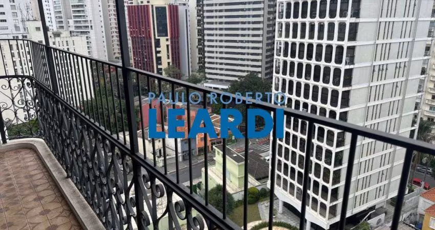 Apartamento à venda na Rua Alcino Braga, 67, Paraíso, São Paulo