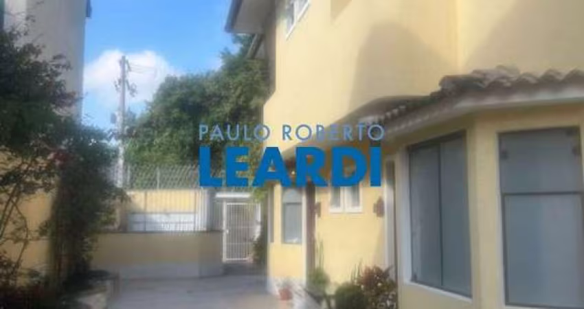 Casa em condomínio fechado à venda na Rua Félix Della Rosa, 472, Pompéia, São Paulo