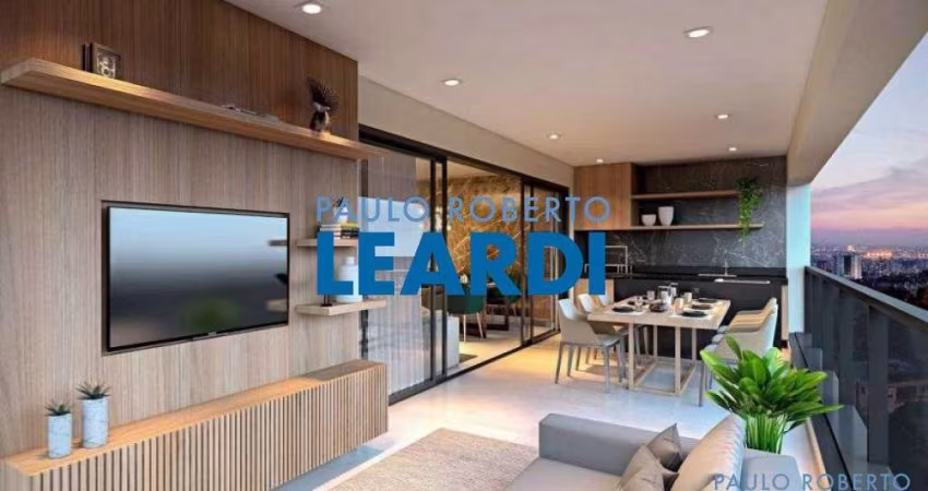 Apartamento à venda na Rua Doutor Rafael Correia, 48, Vila Romana, São Paulo