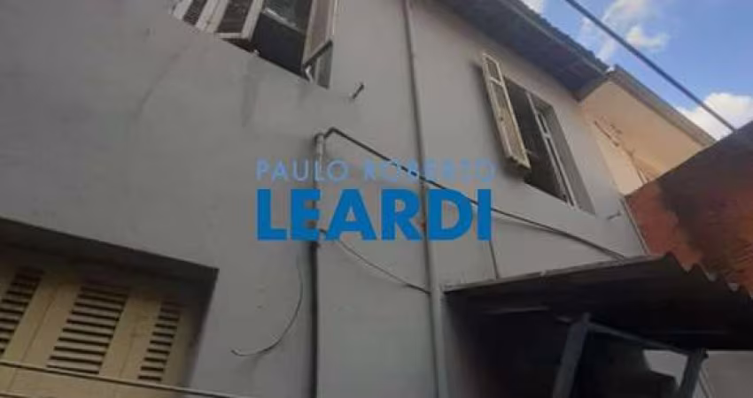 Casa à venda na Rua Turiassu, 445, Perdizes, São Paulo