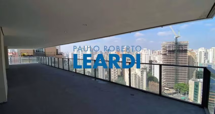 Apartamento à venda na Avenida Hélio Pellegrino, 374, Vila Nova Conceição, São Paulo