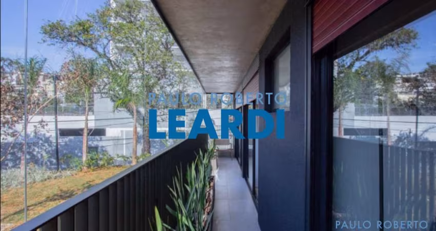 Apartamento à venda na Rua João Alberto Moreira, 55, Vila Madalena, São Paulo