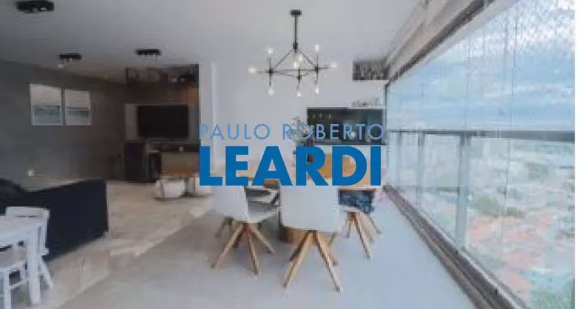 Apartamento à venda na Rua Doutor Miranda de Azevedo, 180, Pompéia, São Paulo