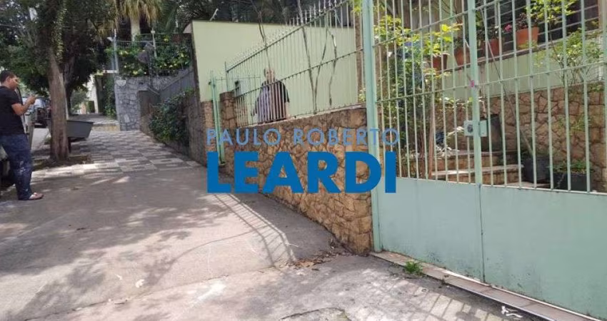 Casa à venda na Rua Cayowaá, 832, Perdizes, São Paulo