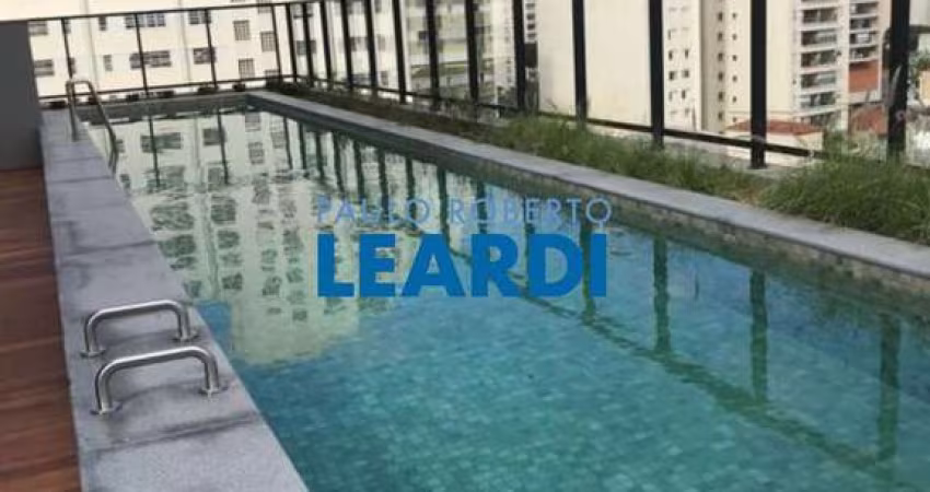 Apartamento à venda na Rua Cristiano Viana, 62, Pinheiros, São Paulo