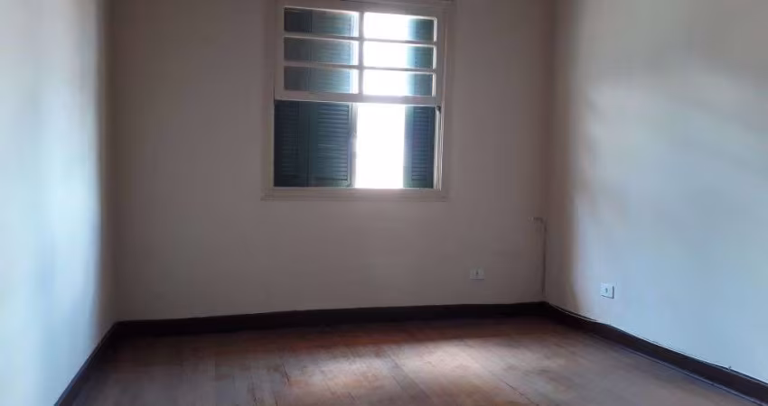 Casa à venda na Rua Visconde de Inhaúma, 549, Saúde, São Paulo