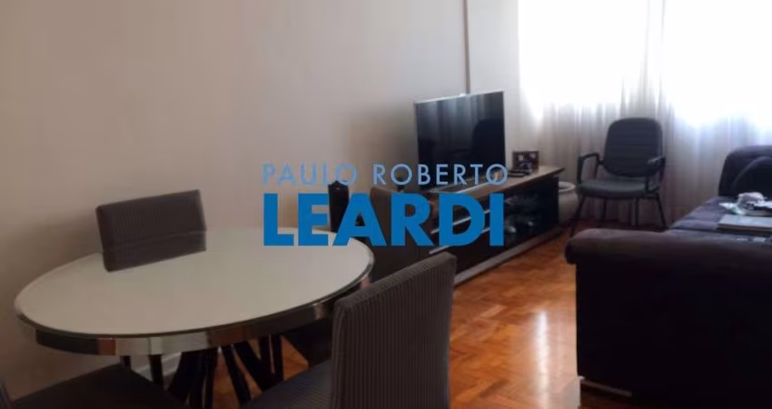 Apartamento à venda na Alameda Barros, 75, Santa Cecília, São Paulo