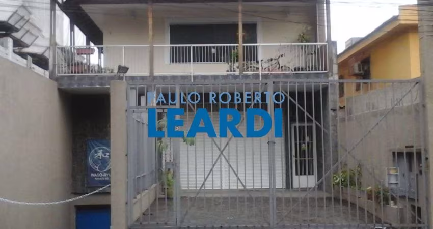 Casa à venda na Rua Luís Martins, 127, Lapa, São Paulo
