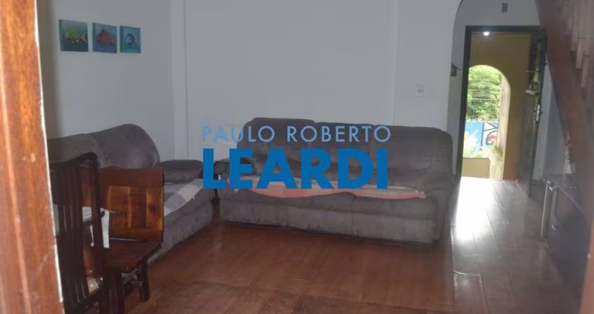 Casa à venda na Rua Capistrano de Abreu, 33, Barra Funda, São Paulo