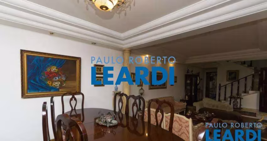 Casa à venda na Rua Doutor Tomás Alves, 26, Vila Mariana, São Paulo