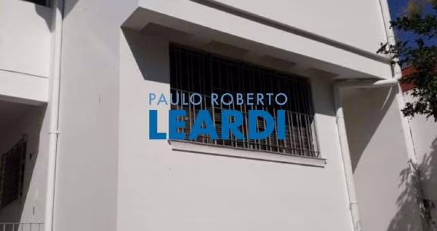 Casa à venda na Rua Alceu Wamosy, 68, Aclimação, São Paulo