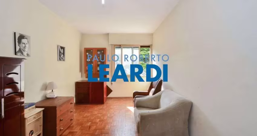Apartamento à venda na Rua Henrique Schaumann, 136, Pinheiros, São Paulo