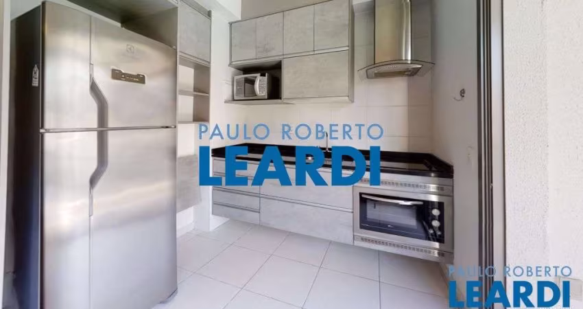 Apartamento à venda na Rua Natingui, 930, Vila Madalena, São Paulo