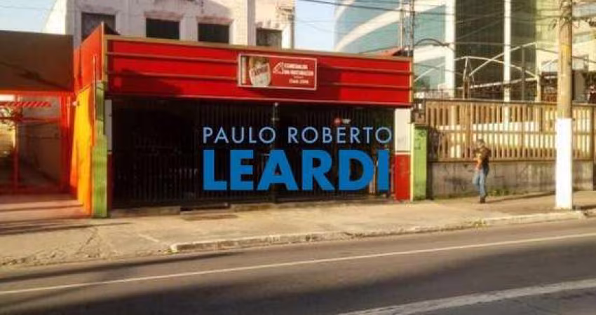 Casa à venda na Avenida Francisco Matarazzo, 464, Barra Funda, São Paulo