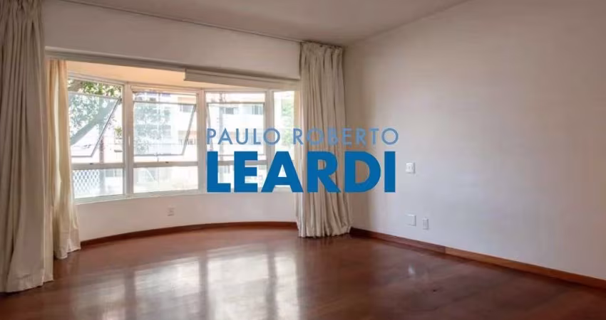 Apartamento à venda na Rua Conselheiro Fernandes Torres, 148, Perdizes, São Paulo