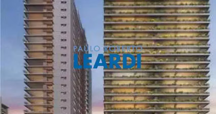 Apartamento à venda na Avenida Sabiá, 598, Moema, São Paulo