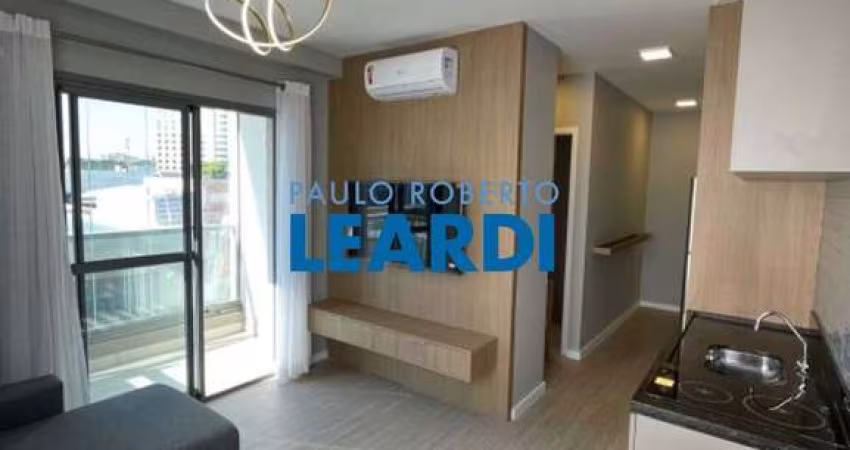 Apartamento à venda na Avenida dos Carinás, 407, Moema, São Paulo